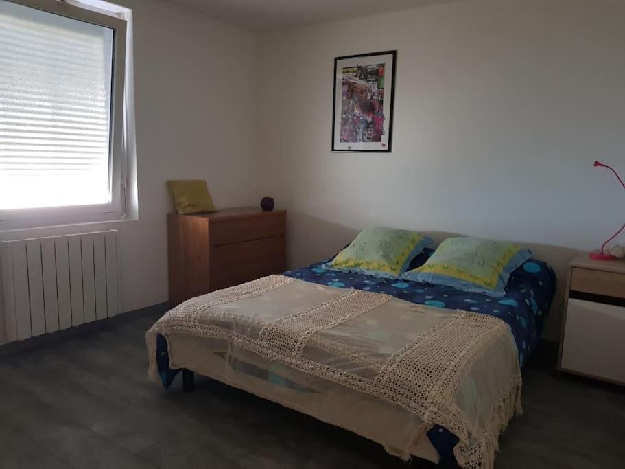 Appartement Rdc Avec Terrasse Epinac-les-Mines Екстериор снимка